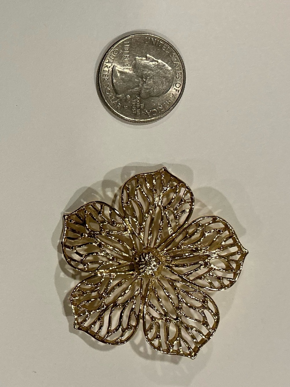 Vintage Gerry signed Gold Filigree Flower Brooch - Floral Pin